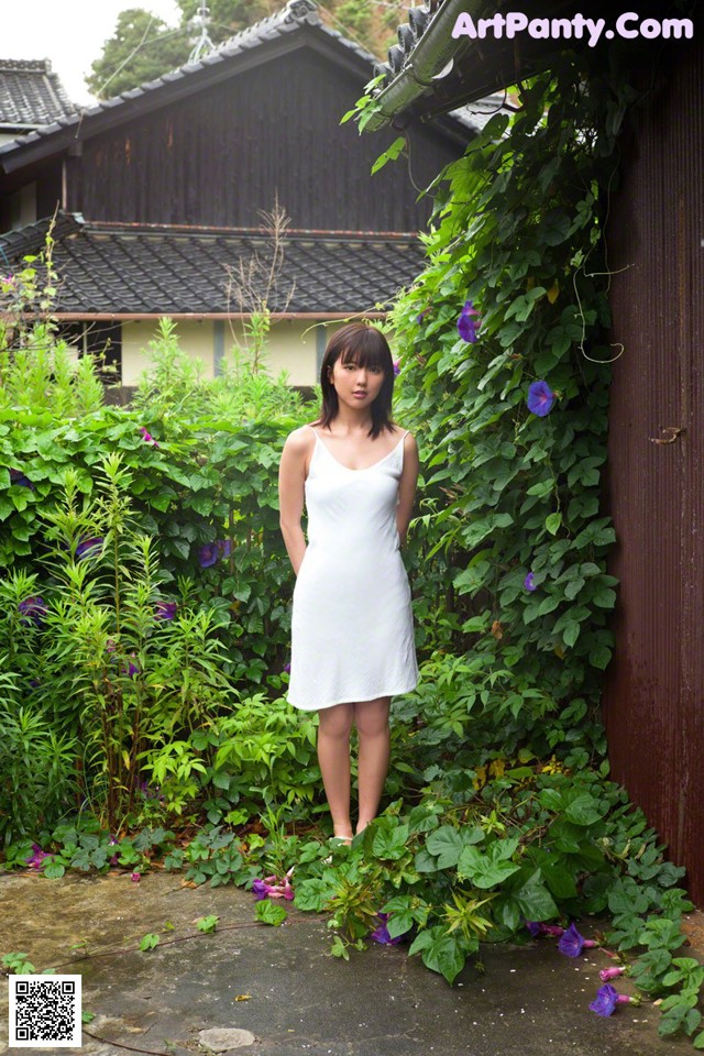 Erina Mano - Jeans Nude Pics No.c6c4ba